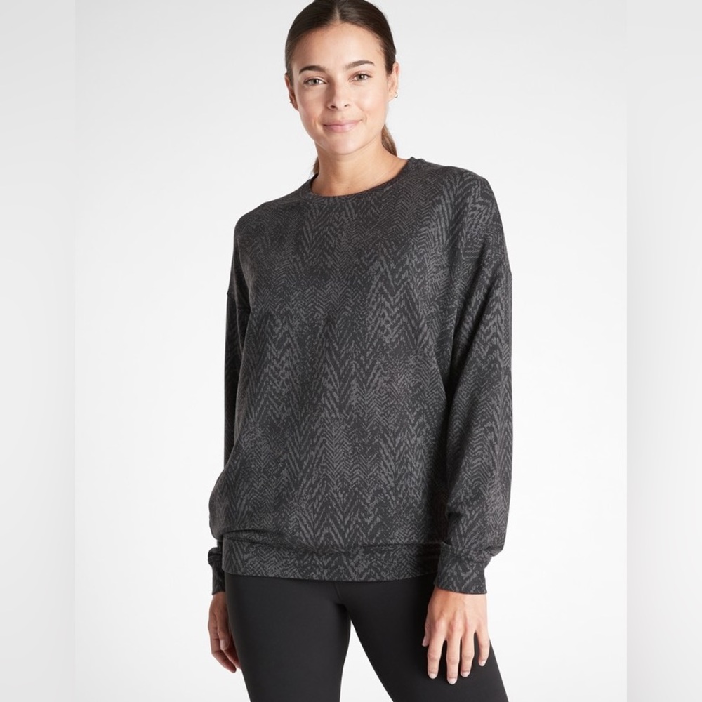 Athleta Studio to Street Patterned Sweatshirt Size S